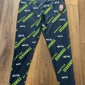 NWT Seattle Seahawks NFL Team Apparel Women’s Sleep Leggings - Large